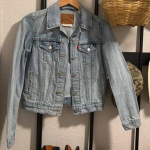 Levi’s Original 100% Cotton Light Wash Denim Trucker Jean Jacket - Womens Small